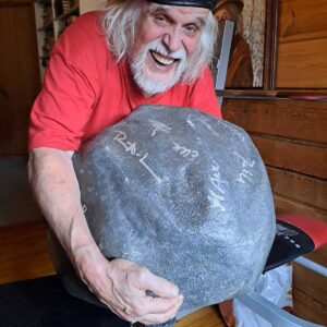 Heikki-Turunen-Kivenpyörittäjän-kylä